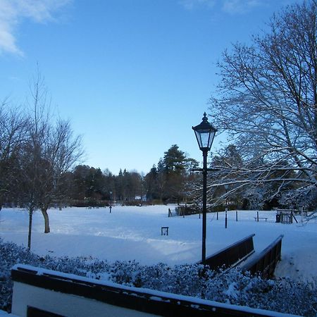Tumbling Weir Hotel Ottery St Mary Kültér fotó