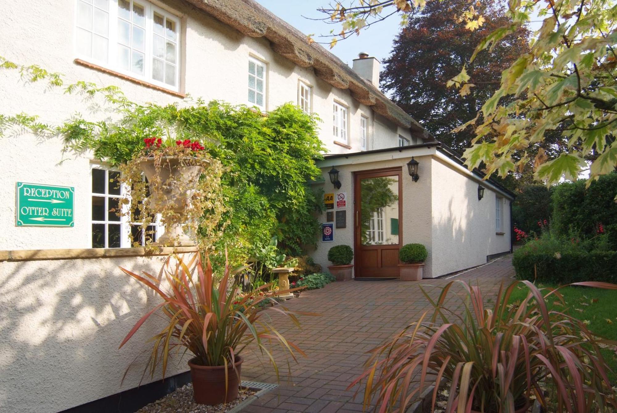 Tumbling Weir Hotel Ottery St Mary Kültér fotó
