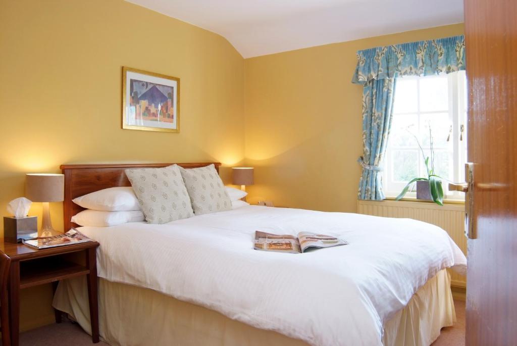 Tumbling Weir Hotel Ottery St Mary Szoba fotó