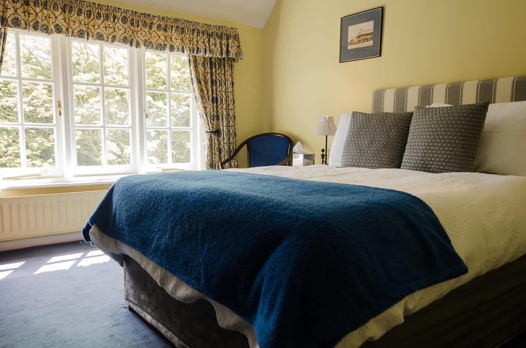Tumbling Weir Hotel Ottery St Mary Kültér fotó