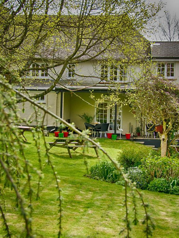 Tumbling Weir Hotel Ottery St Mary Kültér fotó
